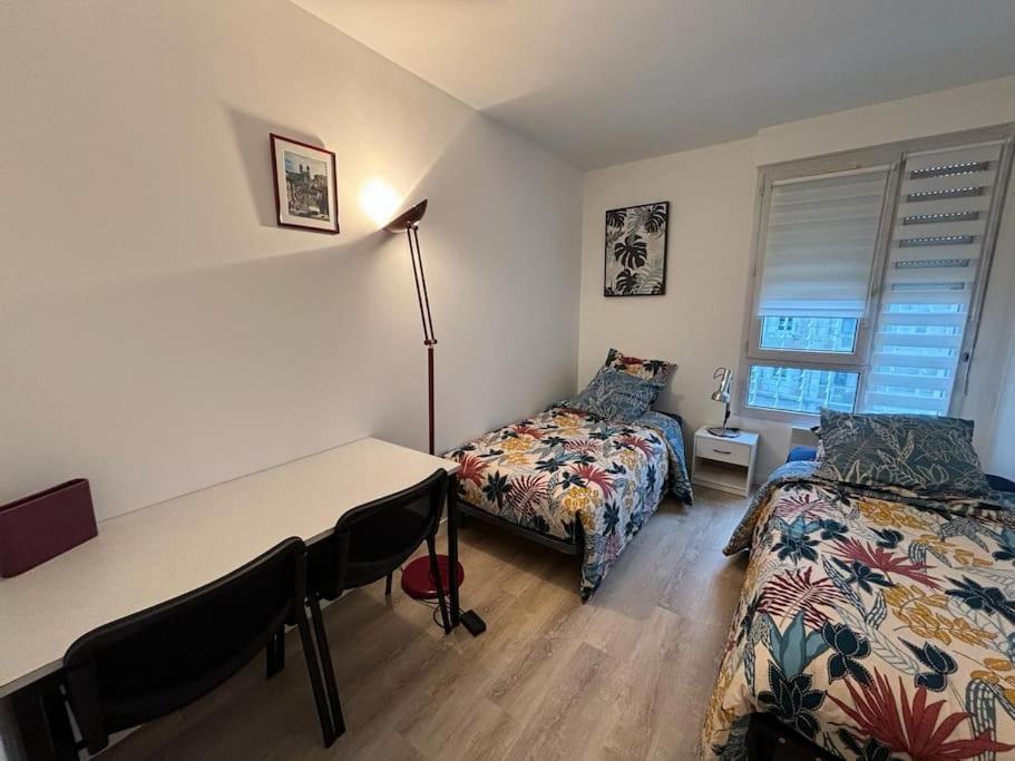 T3 Pied De La Gare + Centre Commercial Inclus Apartamento Orléans